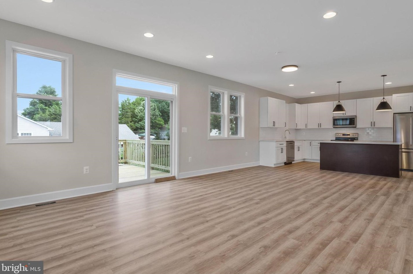 1641 Midland Rd, Edgewater MD 21037-2418 exterior