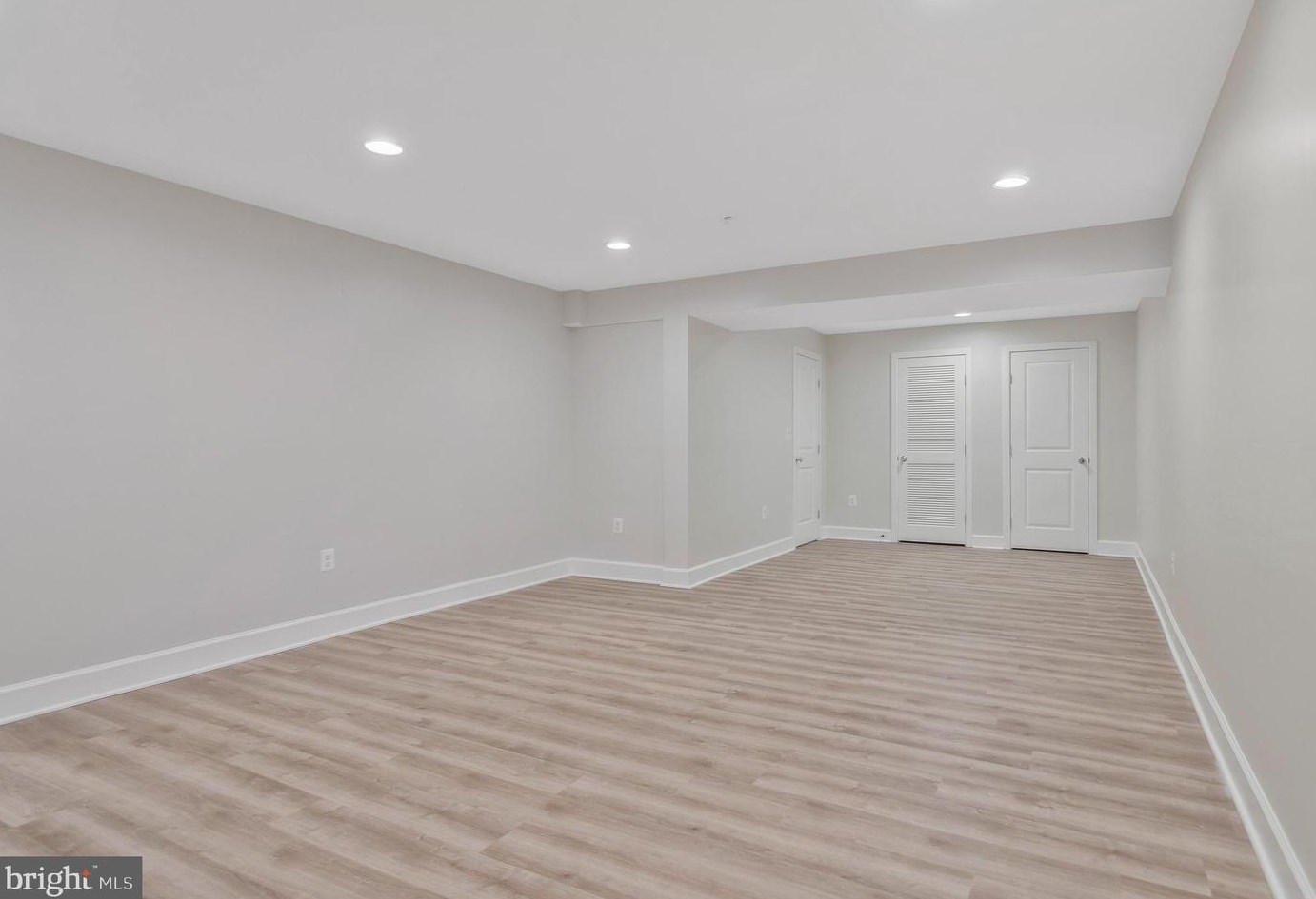 1641 Midland Rd, Edgewater MD 21037-2418 exterior