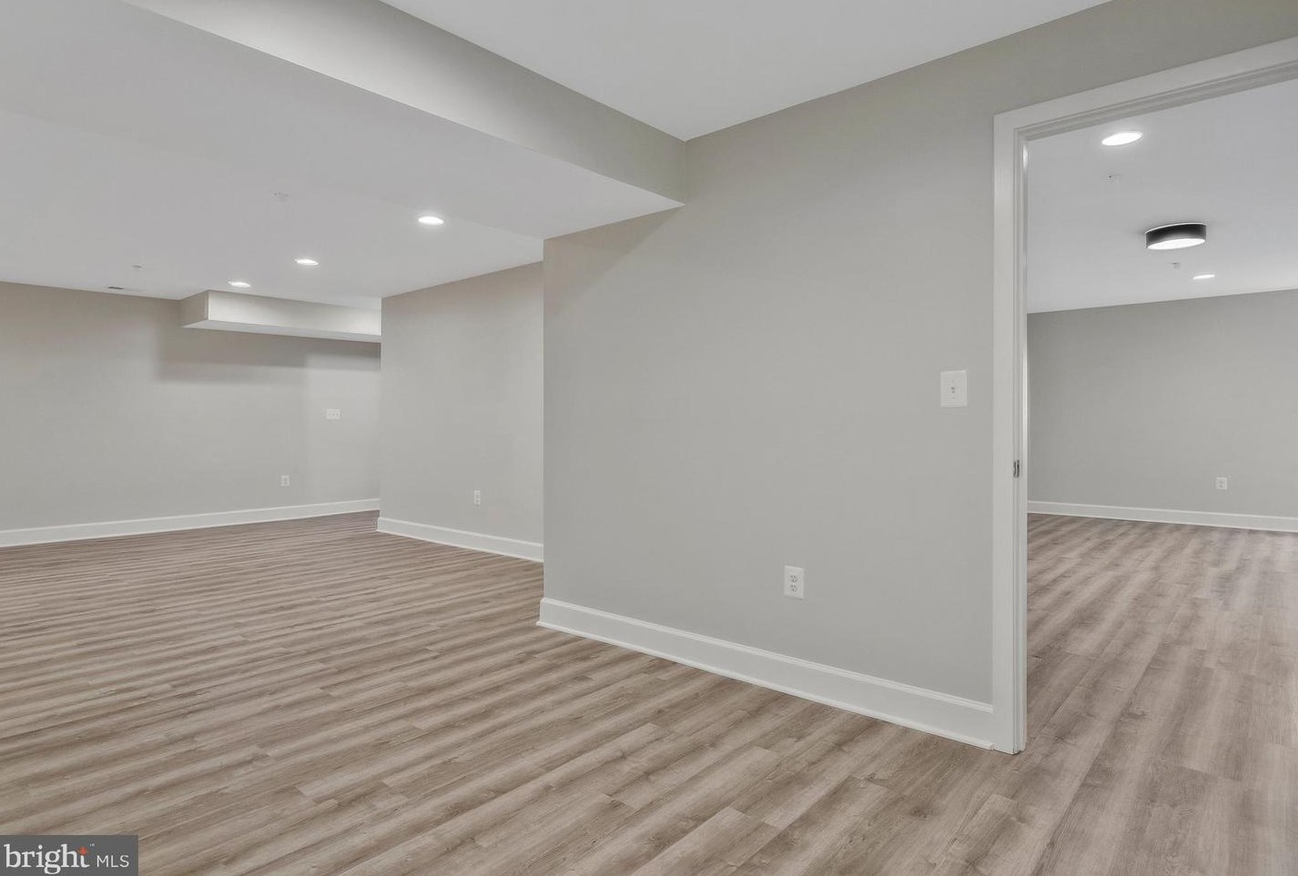 1641 Midland Rd, Edgewater MD 21037-2418 exterior