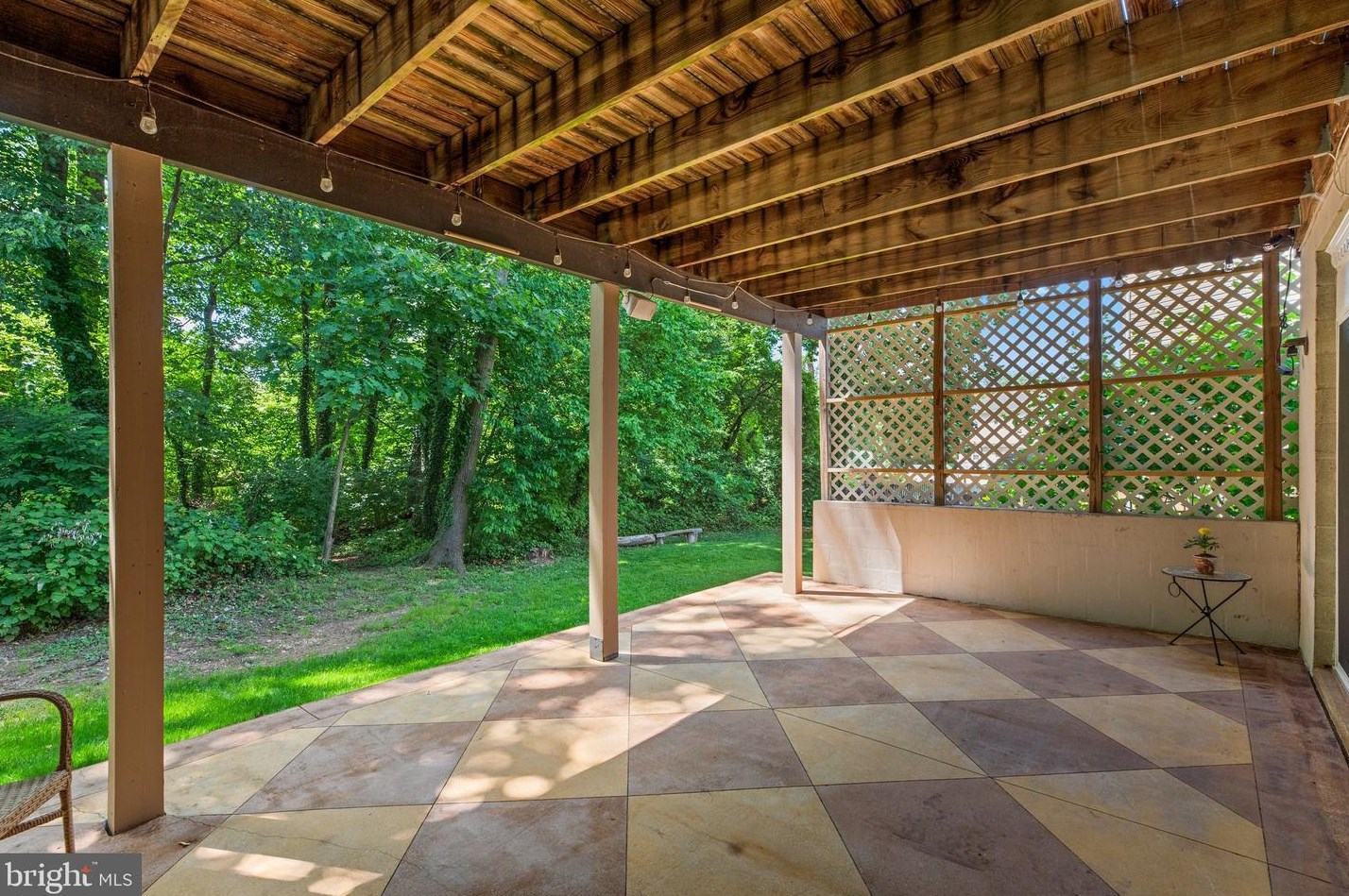 405 Birdsong Ct, Baltimore MD  exterior