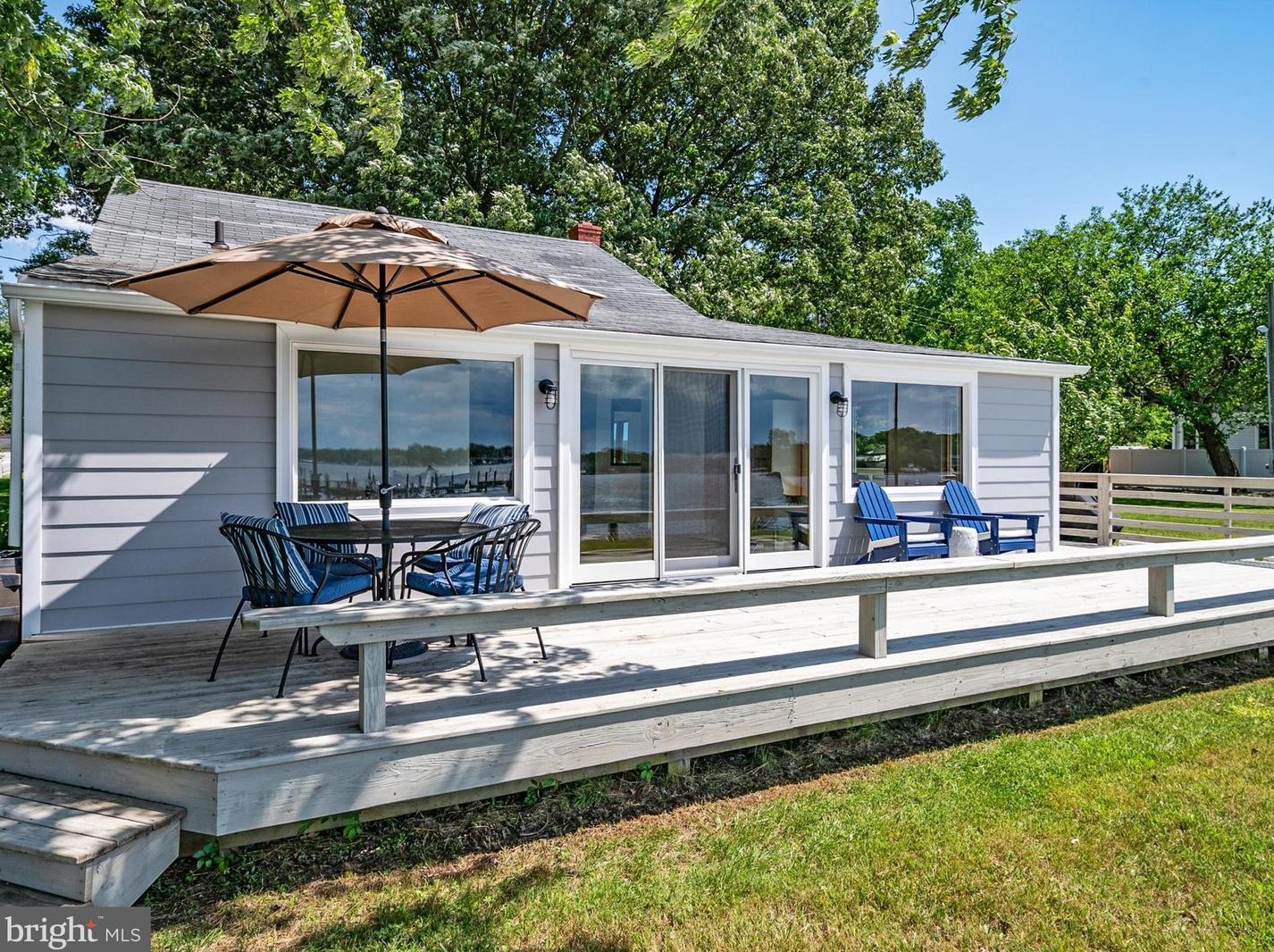 1264 River Rd, Shady Side MD  20764-9692 exterior