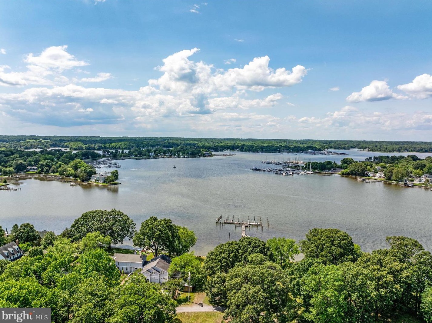 1264 River Rd, Shady Side MD  20764-9692 exterior