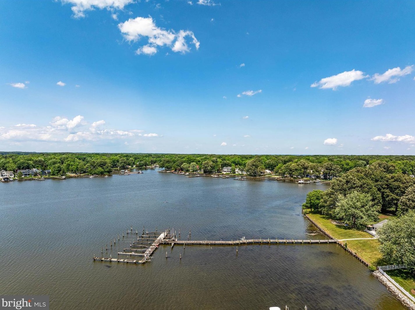 1264 River Rd, Shady Side MD  20764-9692 exterior