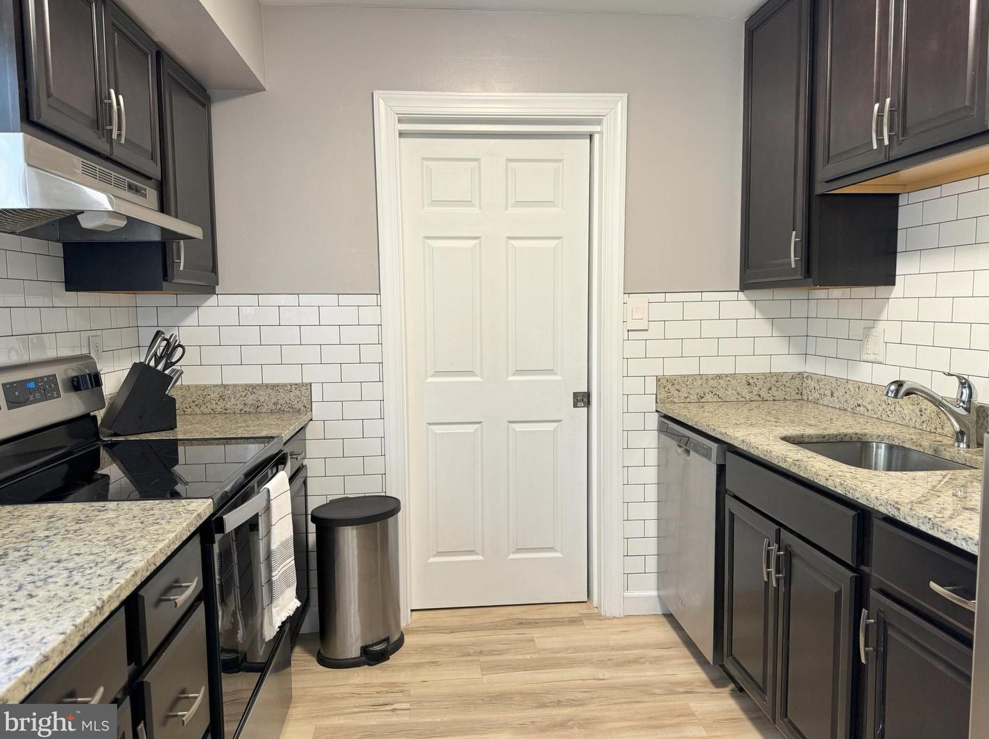 2302 Fairhaven Ln, Crofton MD 21114-1201 exterior