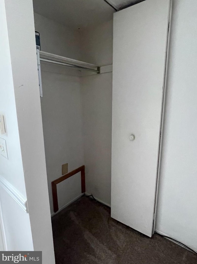 6404 Lacrosse Ln, Glen Burnie MD 21061-8831 exterior