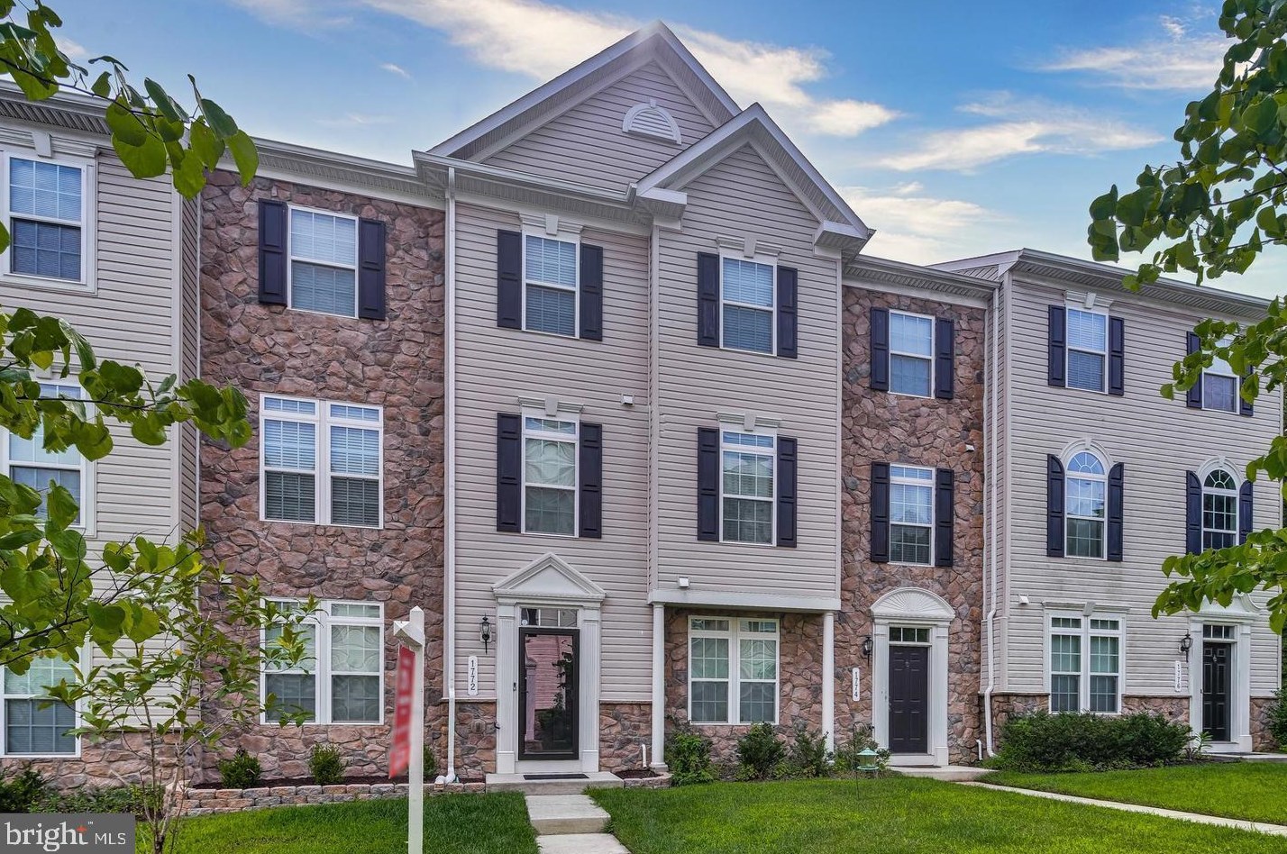 1772 Compton Ct, Baltimore, MD 21076-1478