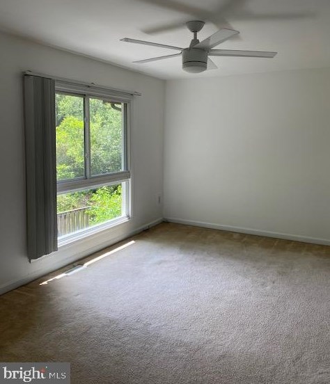 1936 Cambridge Dr, Crofton MD 21114-1935 exterior