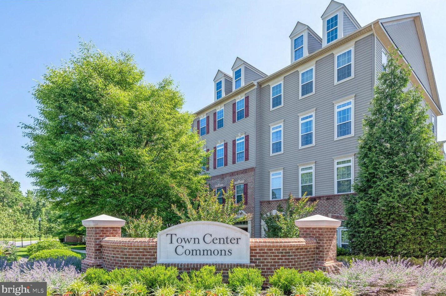 308 Chessington Dr, Odenton, MD 21113-1319