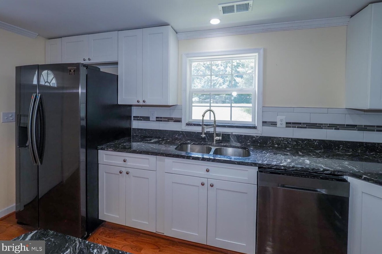 809 Danza Rd, Severn MD  21144-2106 exterior