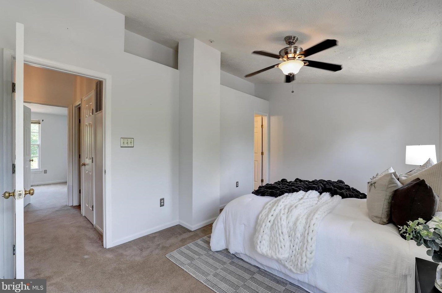 1520 Falstone Ln, Crofton MD 21114-1669 exterior