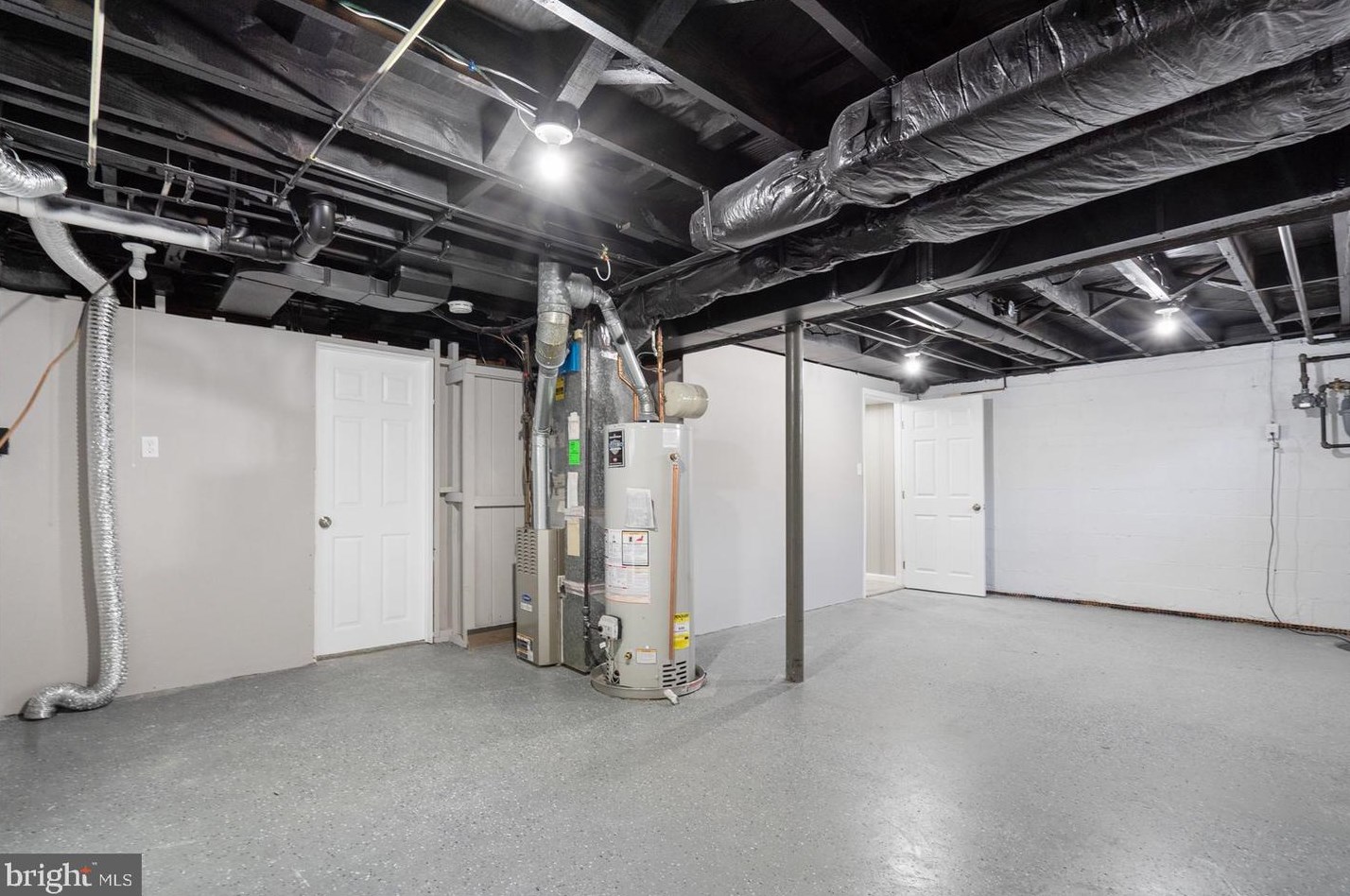 303 Ridgely Rd, Glen Burnie MD 21061-4516 exterior