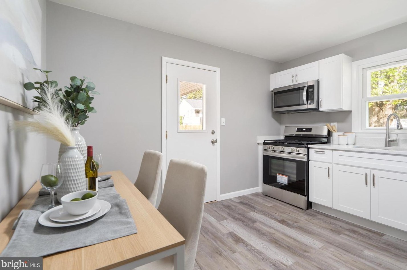 303 Ridgely Rd, Glen Burnie MD 21061-4516 exterior