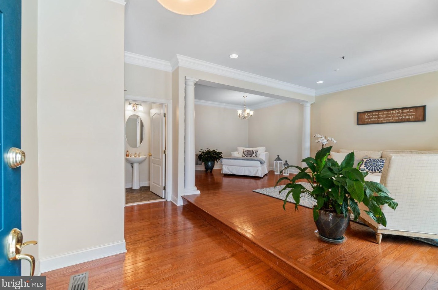 7726 Terraview Ct, Baltimore, MD 21076-1867