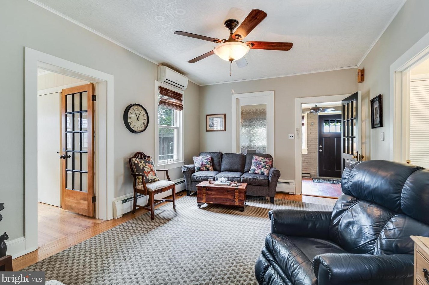 1609 Knoxville Rd, Edgewater MD 21037-2509 exterior