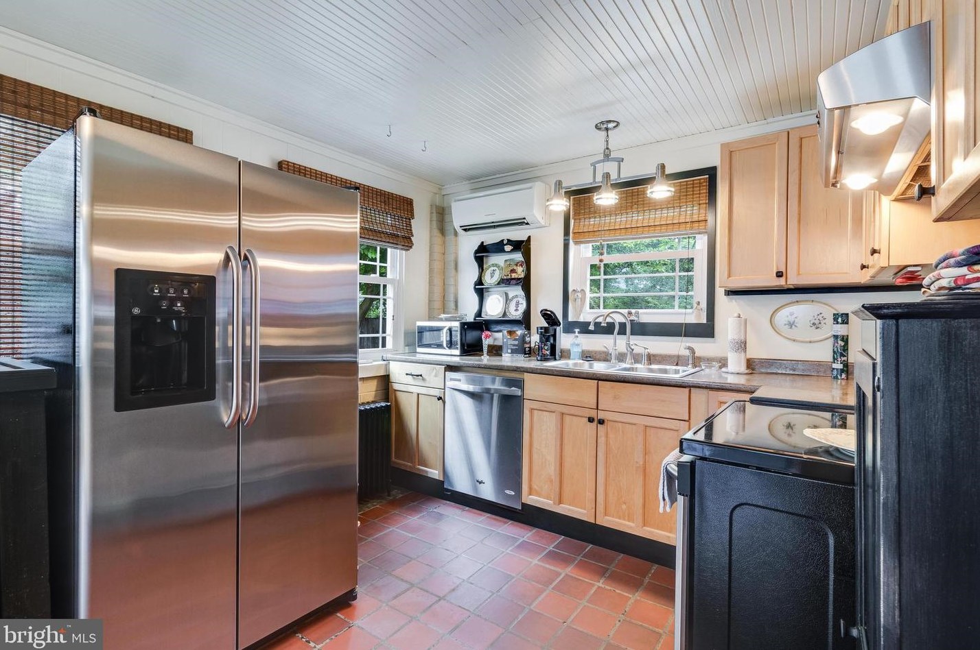 1609 Knoxville Rd, Edgewater MD  21037-2509 exterior