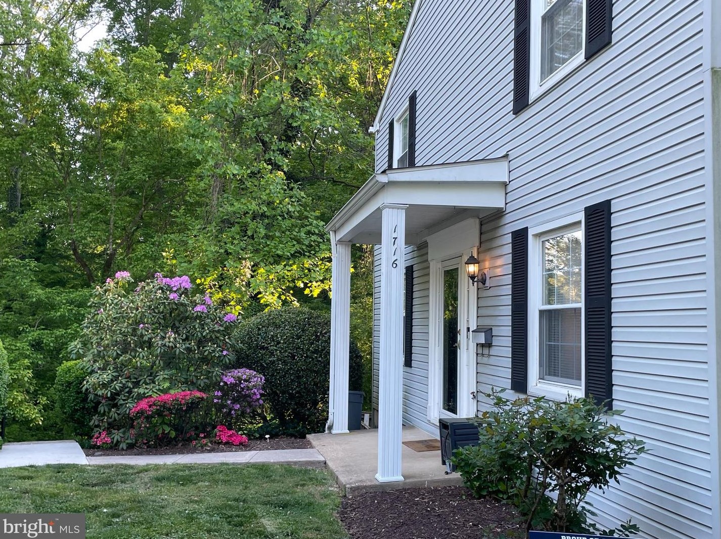 1716 Waldorf Ct, Crofton, MD 21114