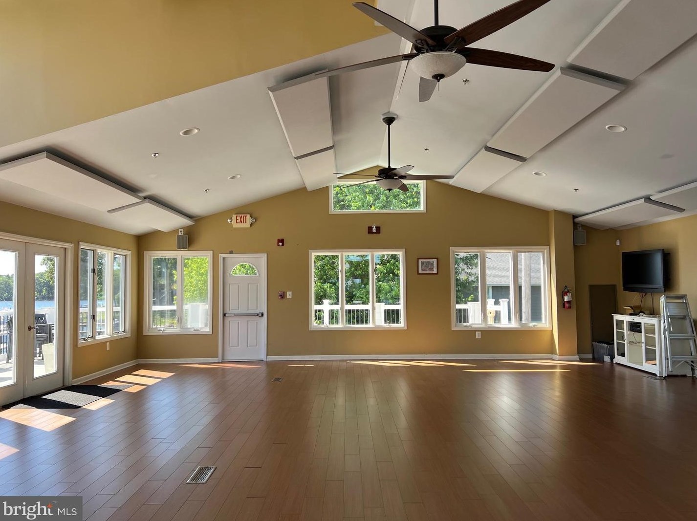 319 Spinnaker Rd, Severna Park MD 21146-3330 exterior