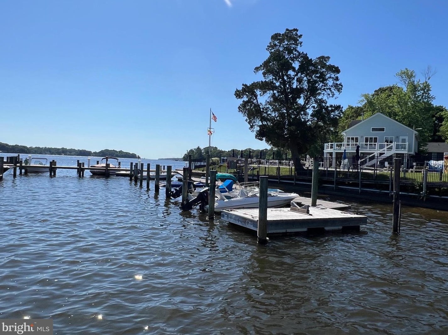 319 Spinnaker Rd, Severna Park MD 21146-3330 exterior