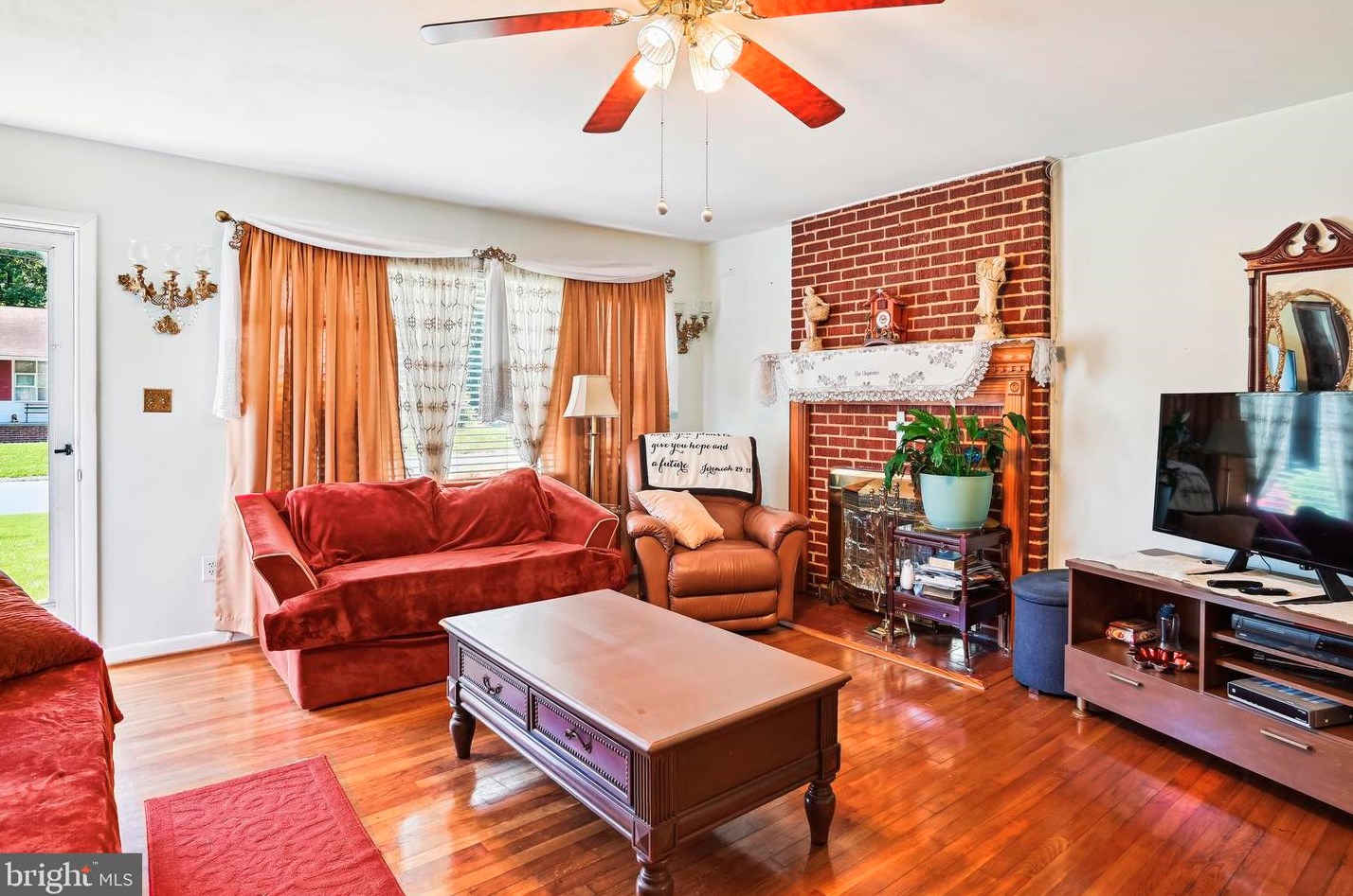 1350 Brenda Rd, Severn MD 21144-3310 exterior