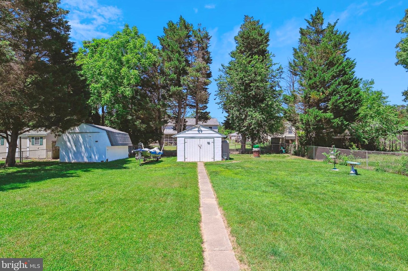 1350 Brenda Rd, Severn MD 21144-3310 exterior