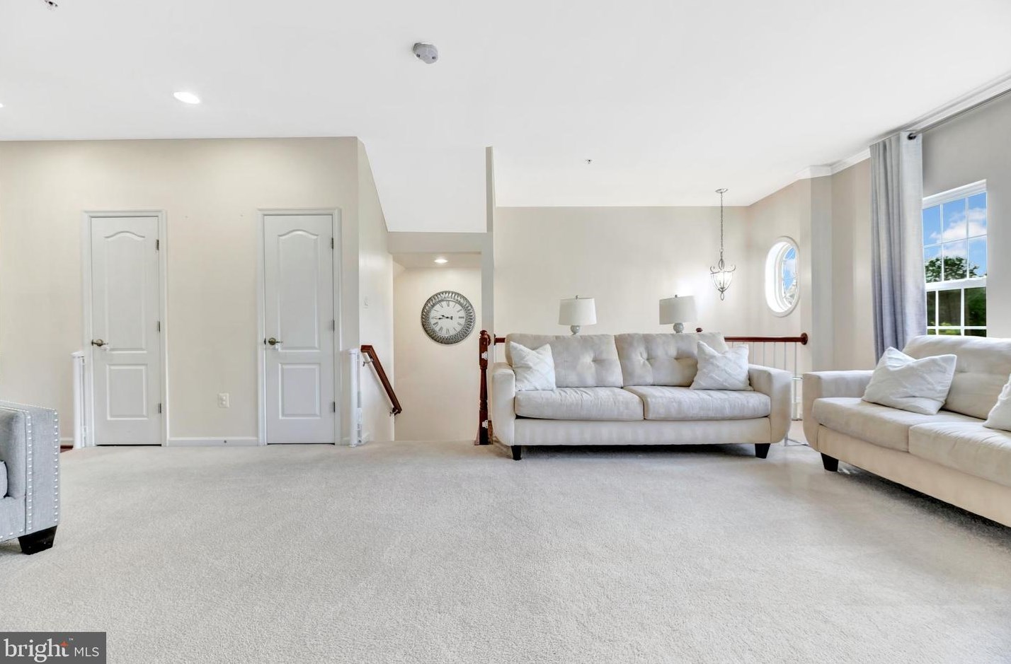 927 Indigo Bunting Ln, Glen Burnie, MD 21060-8325