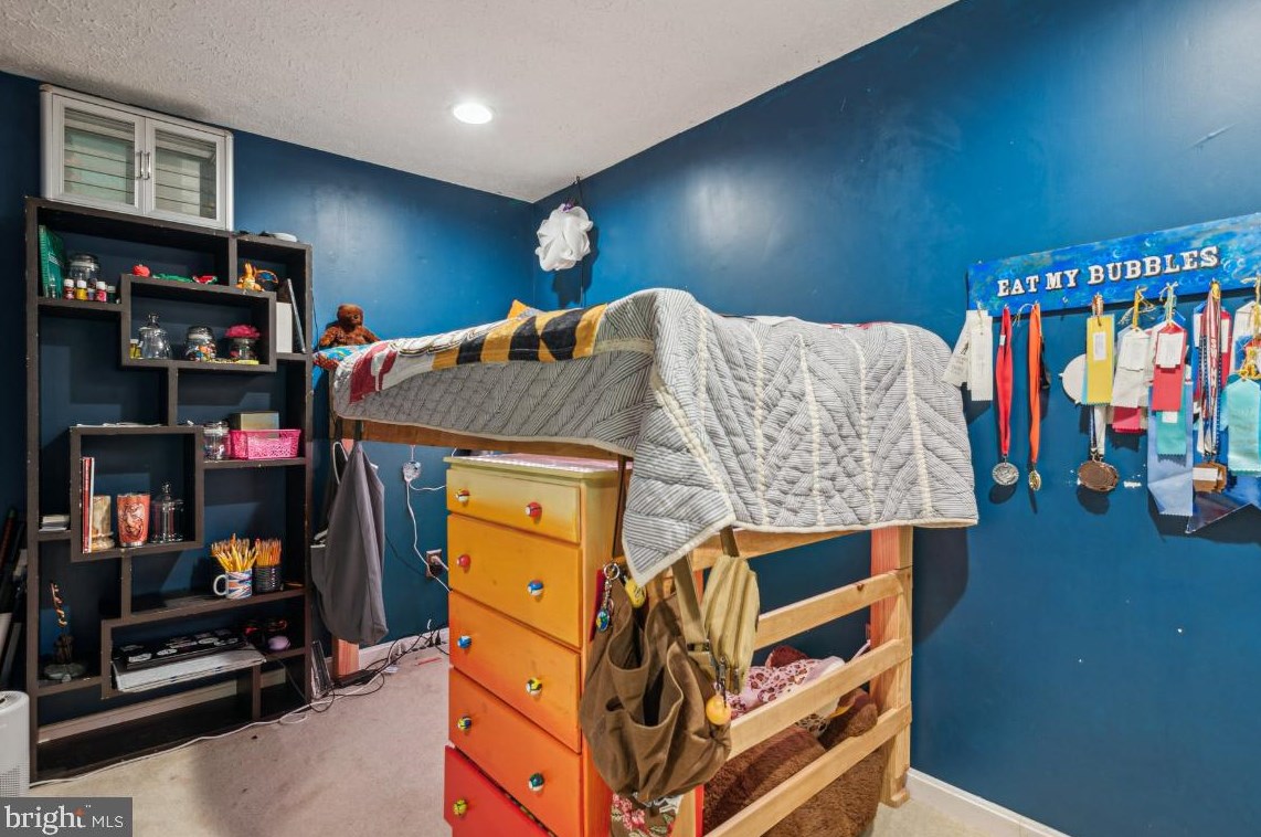 2550 Windy Oak Ct, Crofton MD  21114-1181 exterior