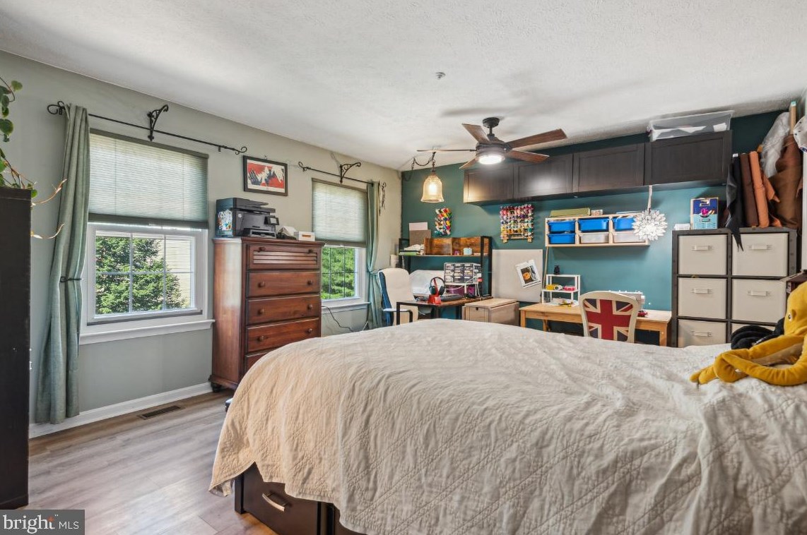 2550 Windy Oak Ct, Crofton MD  21114-1181 exterior