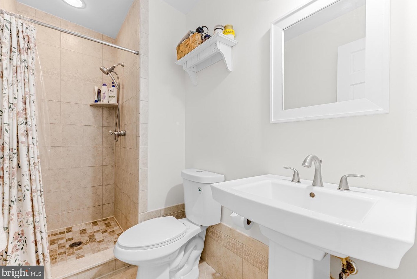 1484 Carlyle Ct, Crofton MD exterior