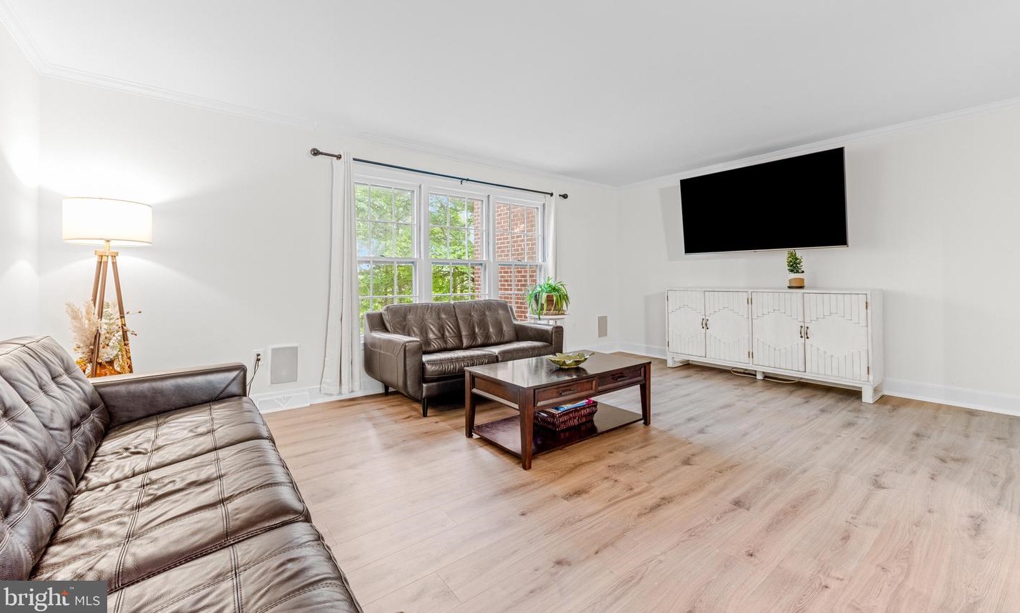 1484 Carlyle Ct, Crofton MD exterior