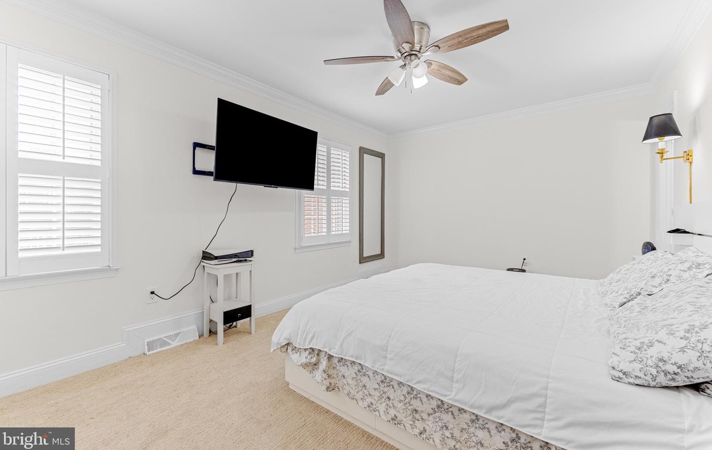 1484 Carlyle Ct, Crofton MD exterior