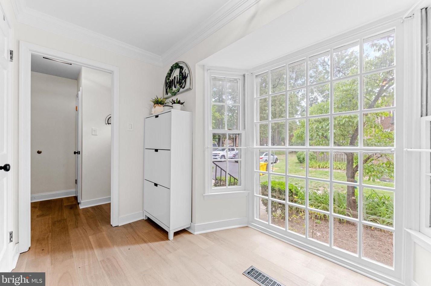 1484 Carlyle Ct, Crofton MD exterior