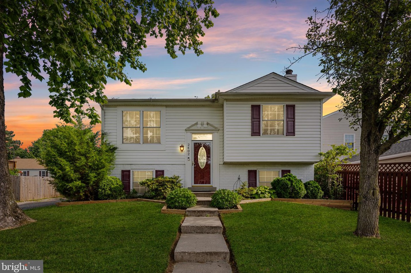 2402 Yarmouth Ln, Crofton, MD 21114
