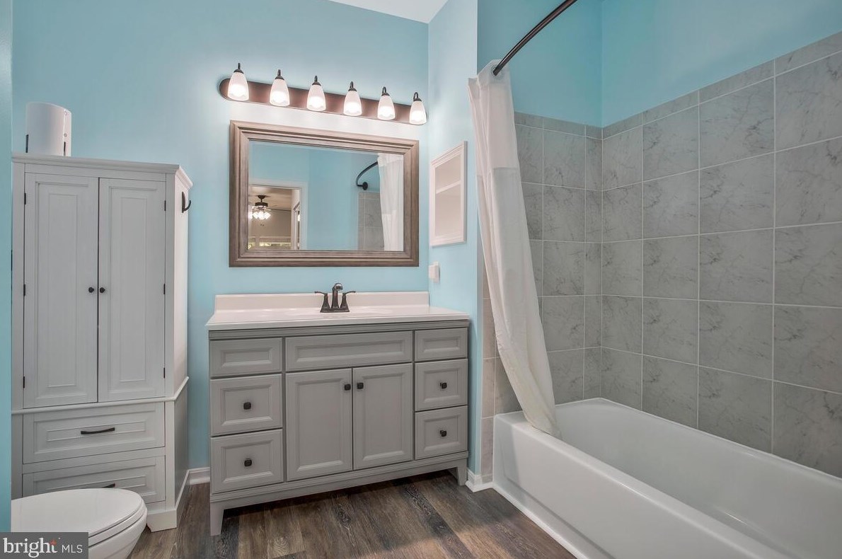 1590 Fallowfield Ct, Crofton MD 21114-1427 exterior