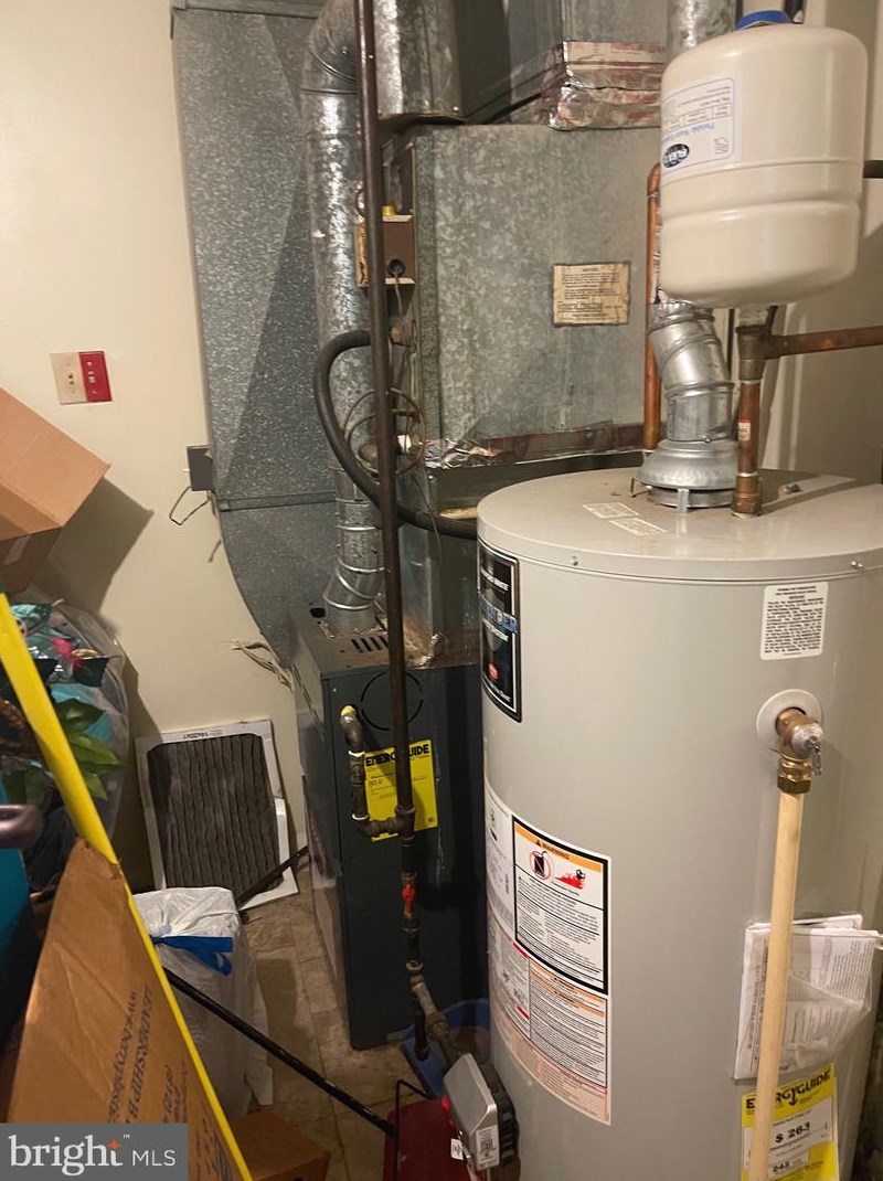 1889 Alderney Ct, Severn MD 21144-1521 exterior