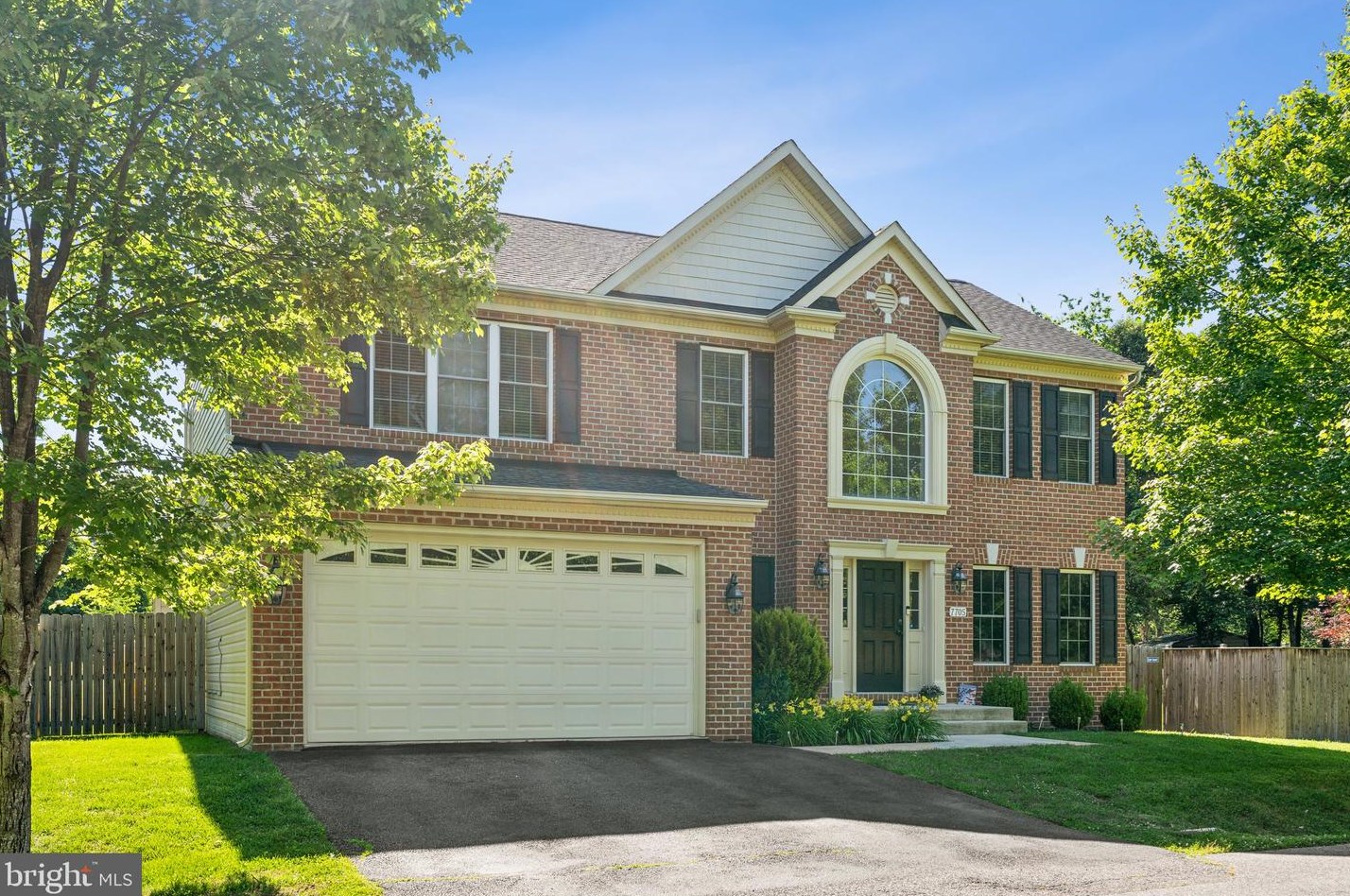 7705 Brasswood Ln, Severn, MD 21144