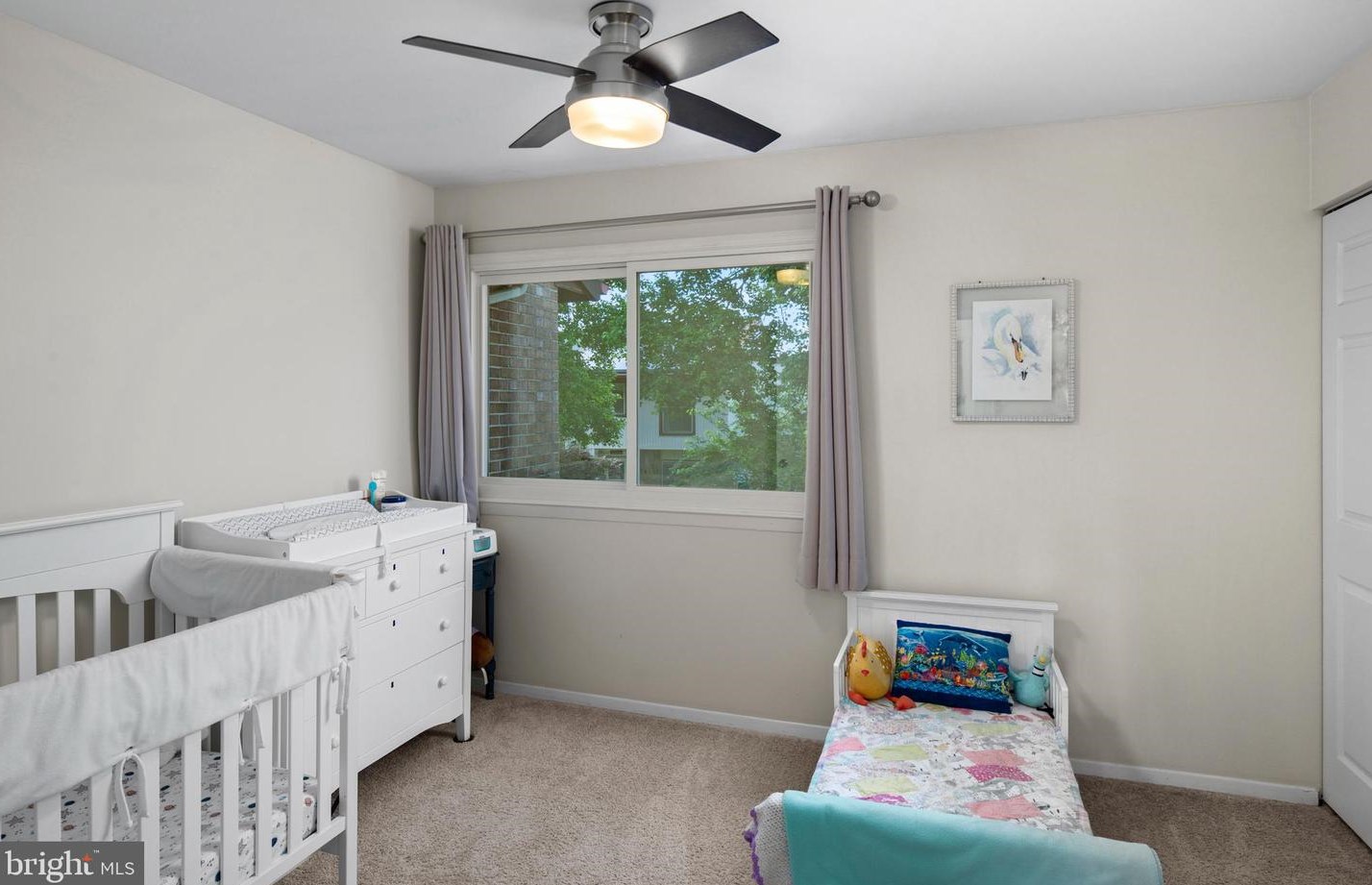 1996 Cambridge Dr, Crofton MD 21114-1909 exterior