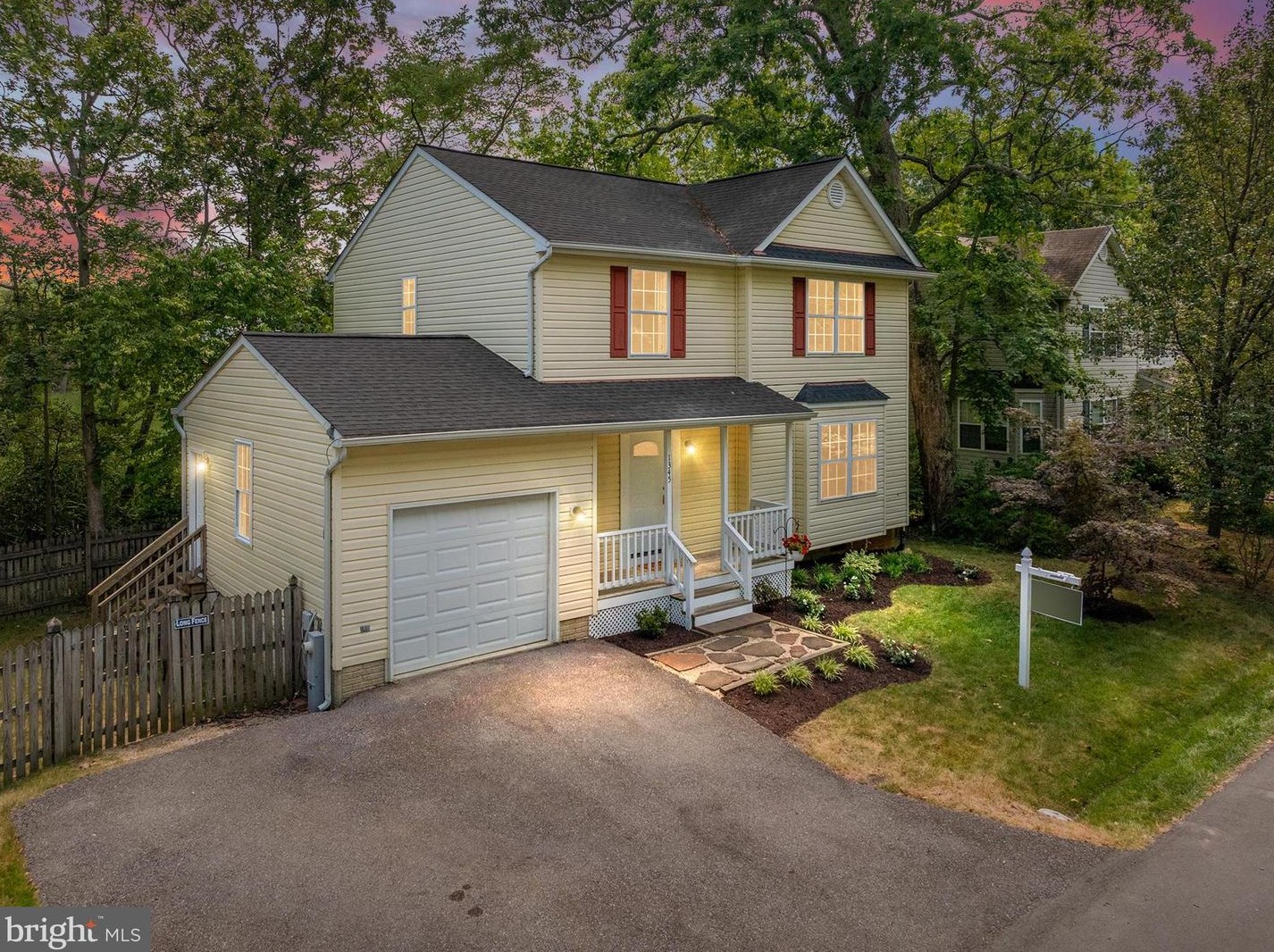 1345 Jordan Dr, Shady Side, MD 20764