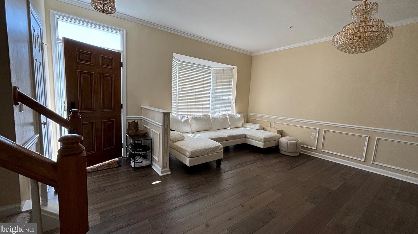 2508 Lesh Ct, Crofton, MD 21114