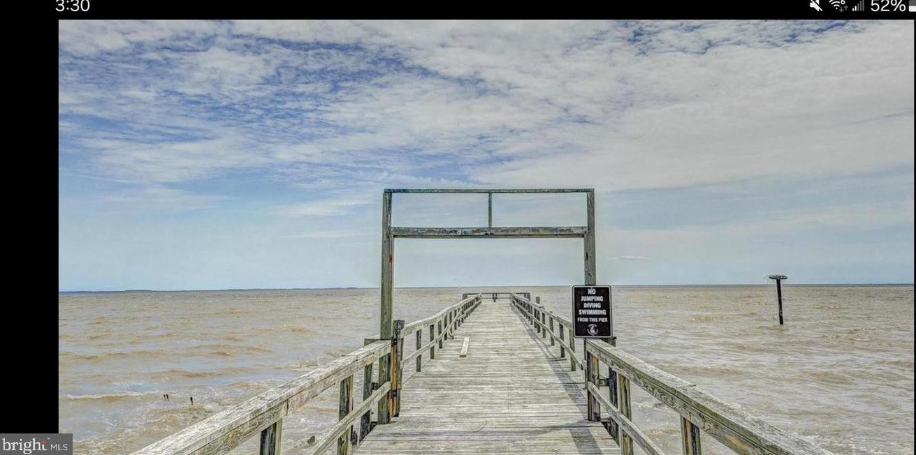 1500 Lincoln Rd, Shady Side MD 20764-9419 exterior