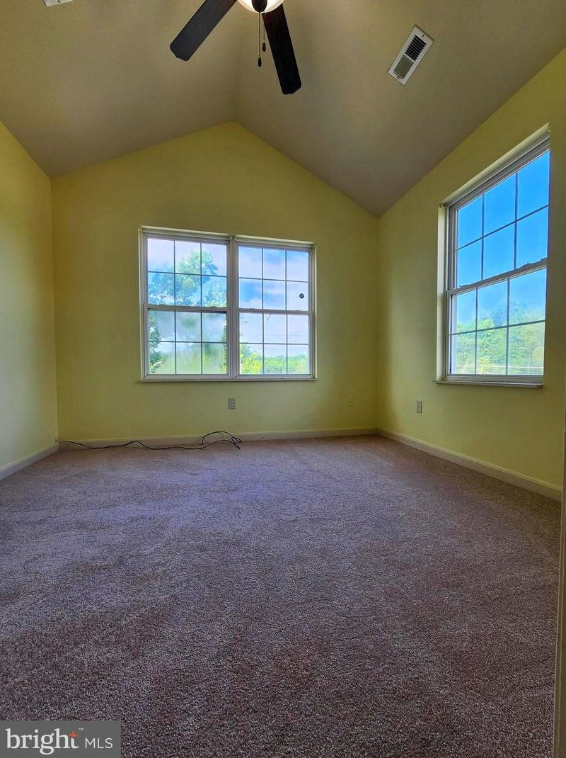 1500 Lincoln Rd, Shady Side MD 20764-9419 exterior