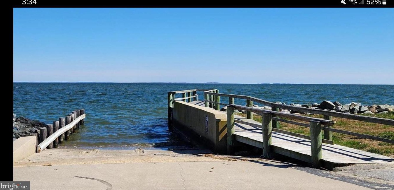 1500 Lincoln Rd, Shady Side MD 20764-9419 exterior