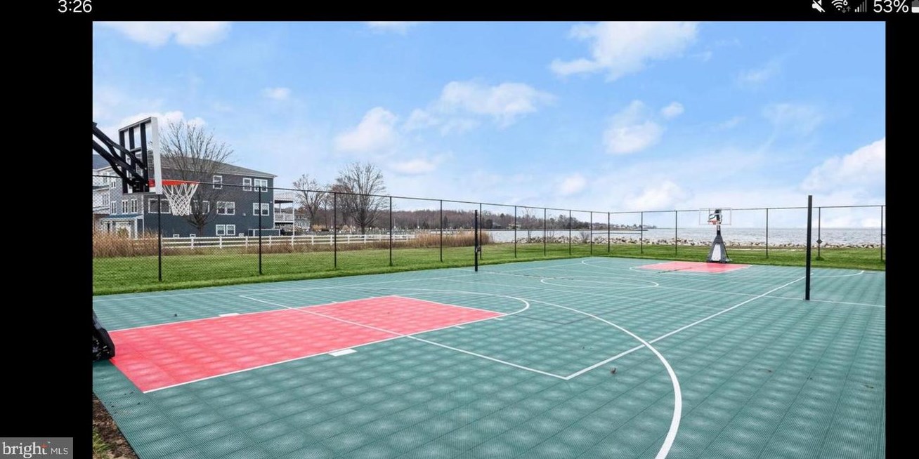 1500 Lincoln Rd, Shady Side MD 20764-9419 exterior