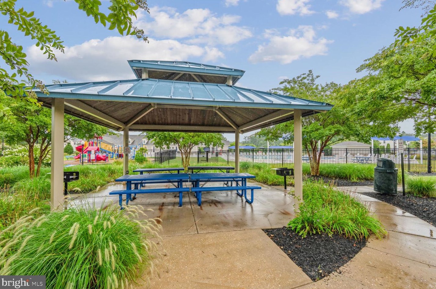 7720 Hollins Chapel Ct, Glen Burnie MD 21060-8396 exterior