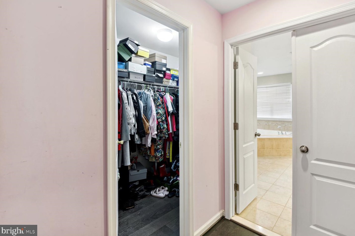 7720 Hollins Chapel Ct, Glen Burnie MD 21060-8396 exterior