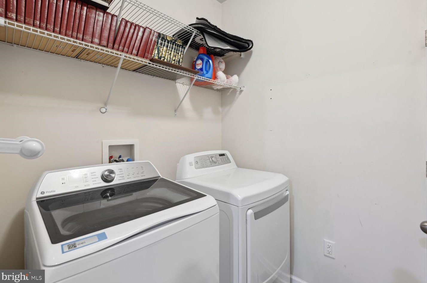 7720 Hollins Chapel Ct, Glen Burnie MD 21060-8396 exterior