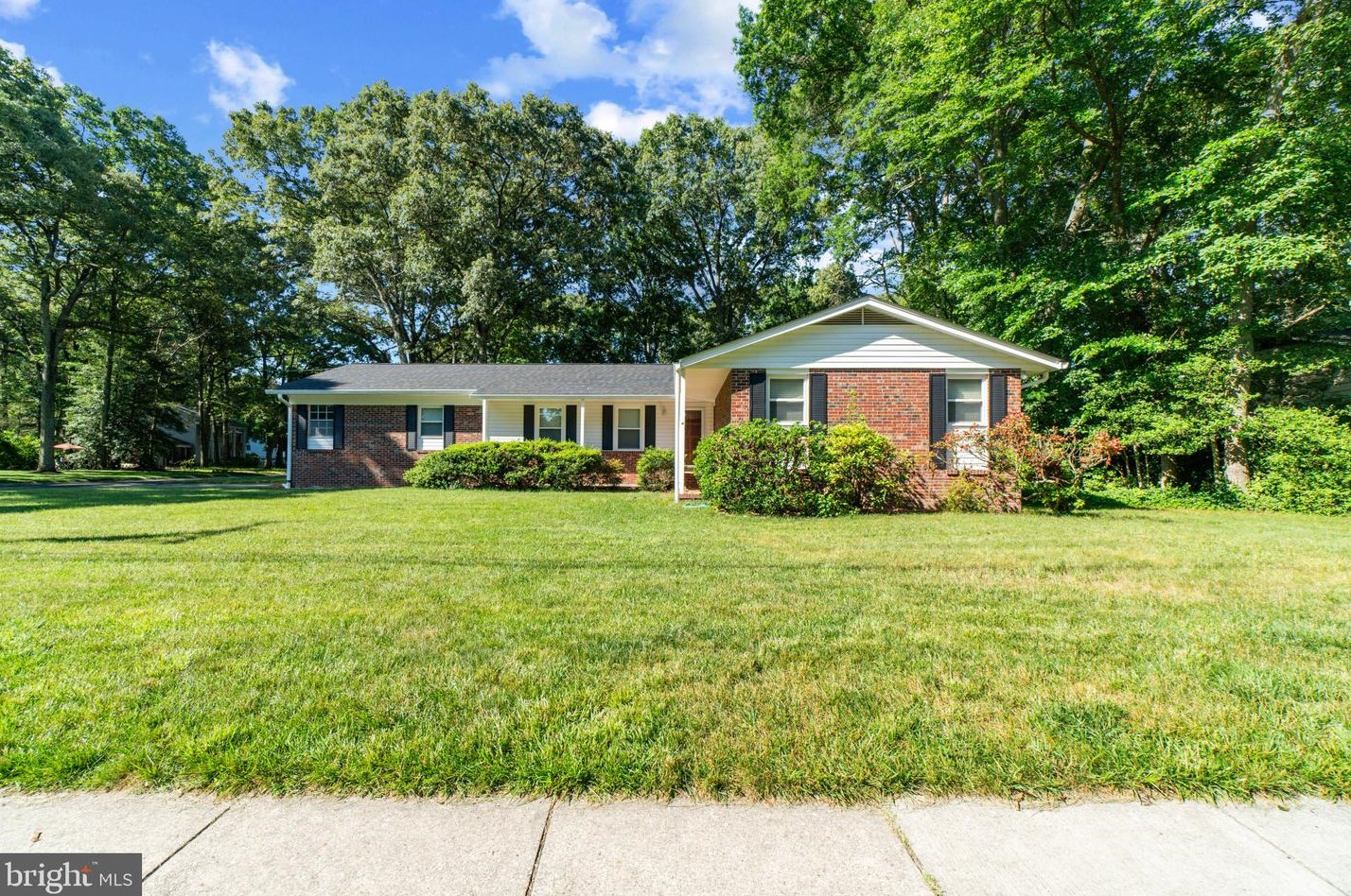470 Derussey Dr, Severna Park, MD 21146