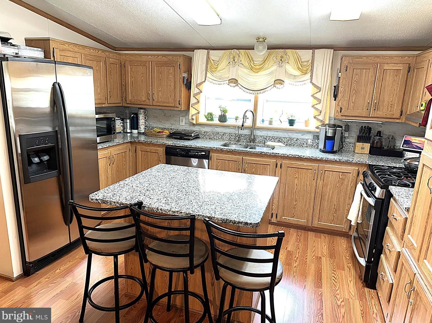 442 Sarah Anne Dr, Lothian, MD 20711