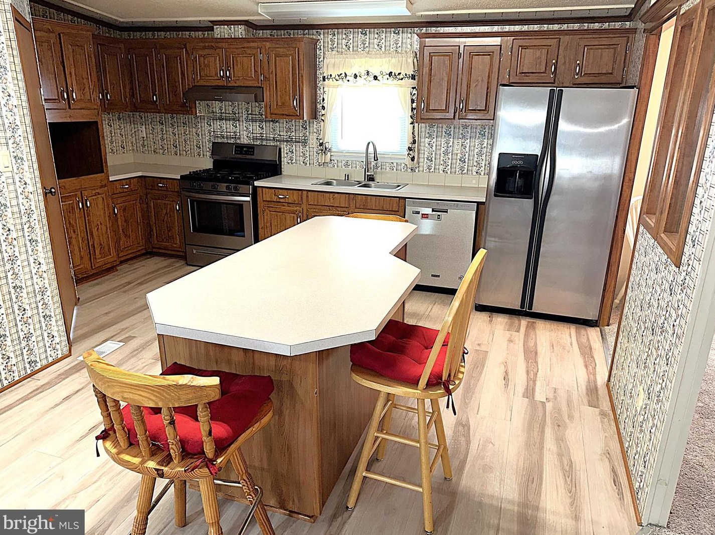 7521 Gleneagle Dr, Jessup, MD 20794