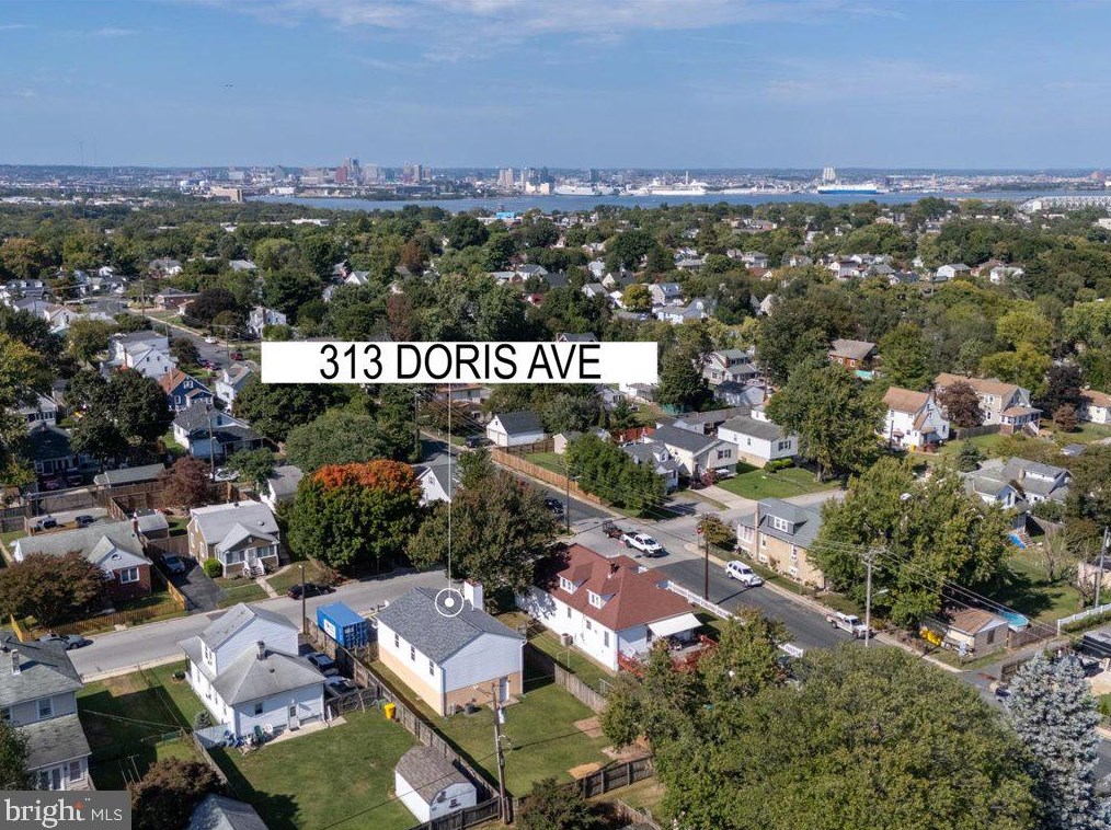 313 Doris Ave, Baltimore MD  21225-2805 exterior