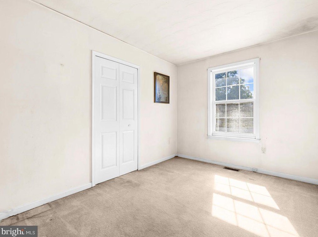 313 Doris Ave, Baltimore MD  21225-2805 exterior